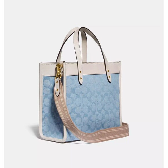 Coach Field Tote 22 In Signature Chambray Handbag C4692 Light Washed Denim Chalk - Picture 8 of 10